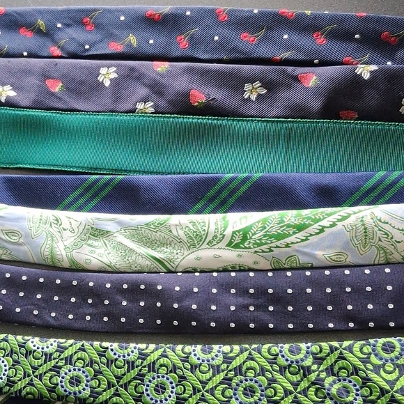J.Crew M/L 100% SILK Navy Strawberry Belt New! Message W/ Requests!